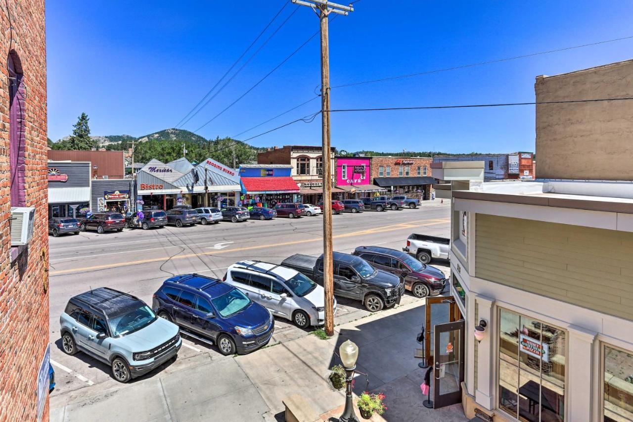 Custer Apt In Heart Of Town Shop, Dine, Hike Exterior foto